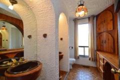washroom13