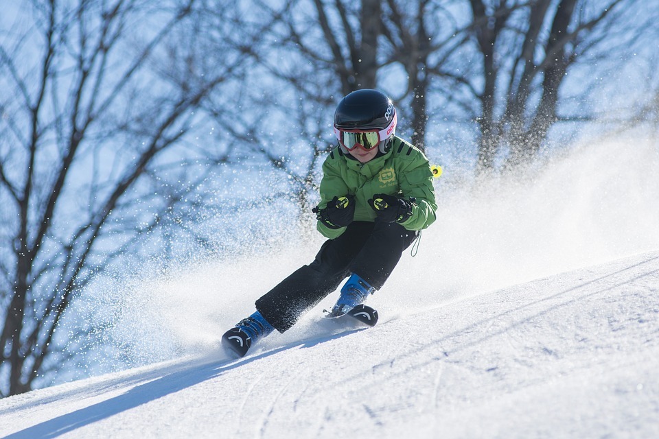 KIDS CAMP SENIOR SKI OR SNOWBOARD