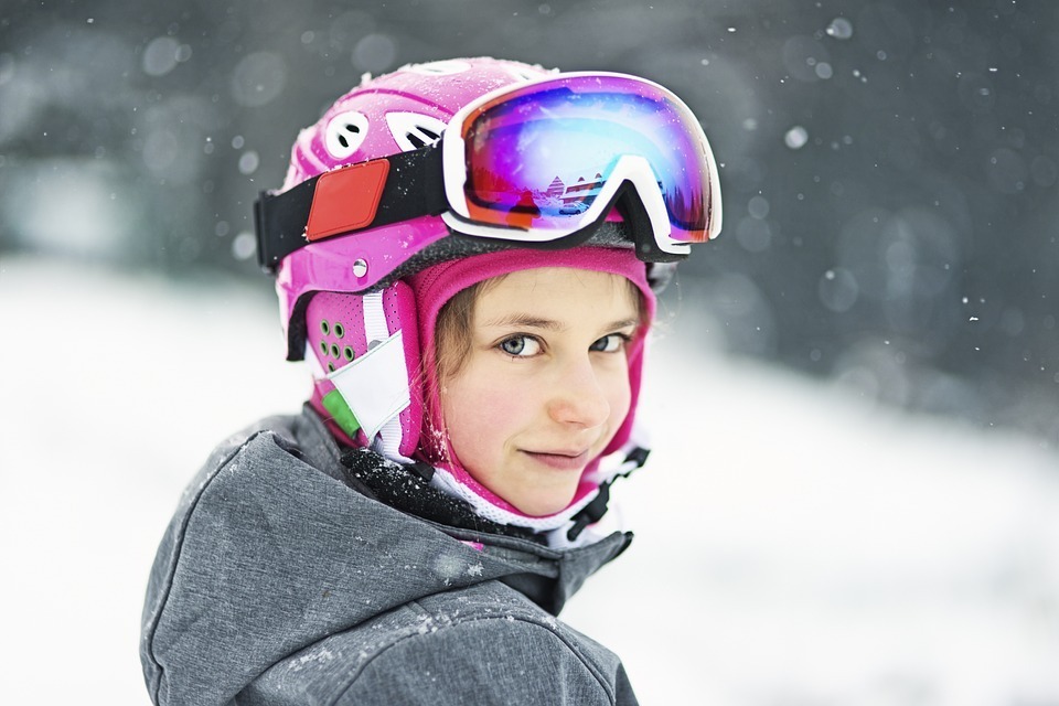 UNDER 10 SNOWSTAR