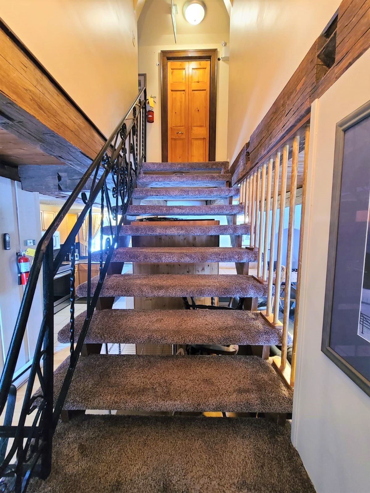 6 Bedroom Blue Mountain Chalet